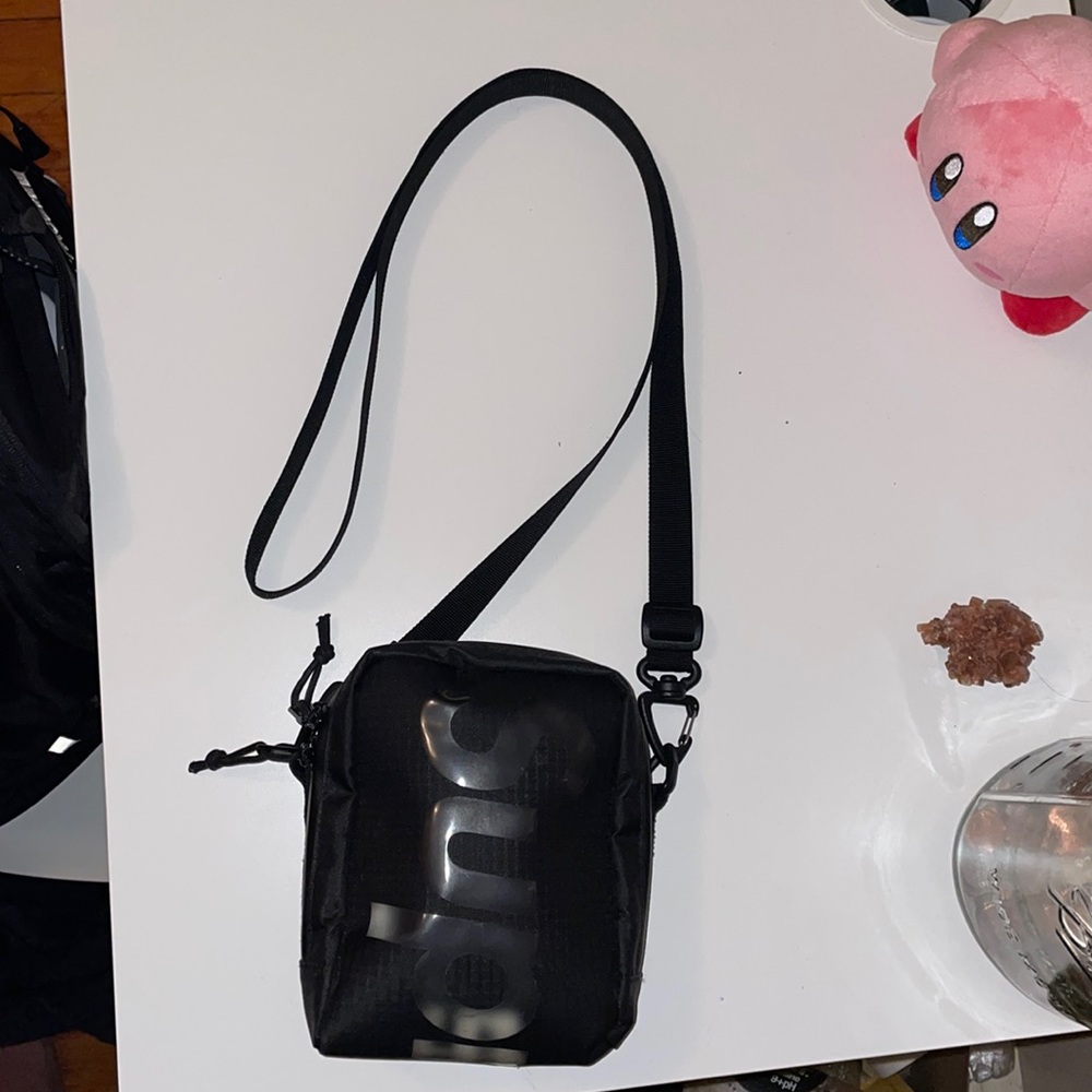 Supreme (SS21) black shoulder pouch